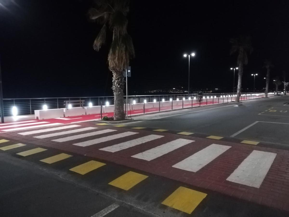 Le Case Del Sole Ventimiglia Eksteriør bilde