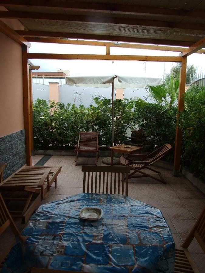 Le Case Del Sole Ventimiglia Eksteriør bilde