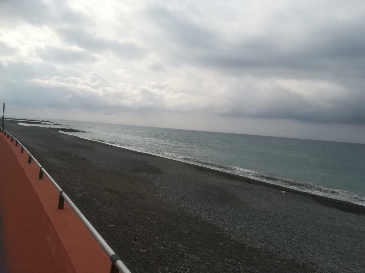 Le Case Del Sole Ventimiglia Eksteriør bilde